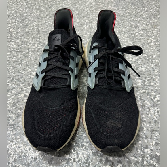 Adidas Ultraboost 22 Parley Black Magic Grey Running Shoes Mens Size 11 - Picture 2 of 8